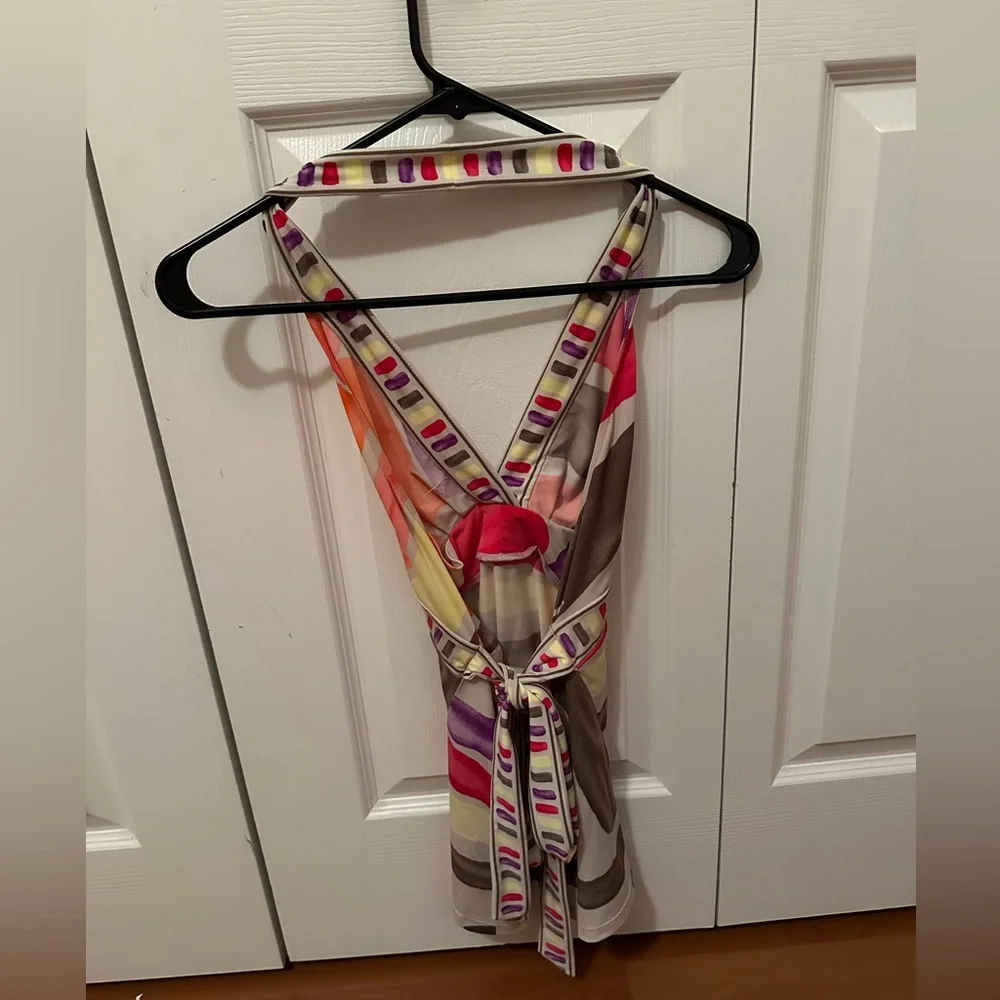 Halter Top - Picture 2 of 3